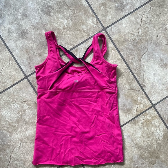 Yoga Top - Picture 2 of 3